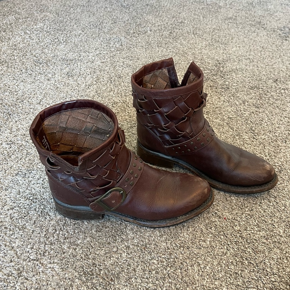 Matisse Brown Leather Sole Ankle Booties